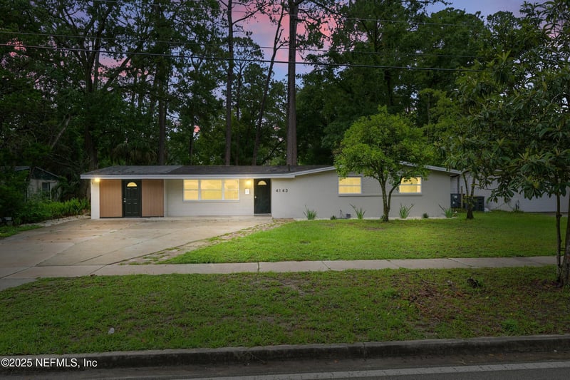 4143 Spring Glen Rd, Jacksonville, FL 32207
