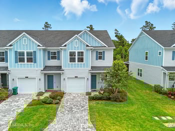 208 Boracay Cir, St Johns, FL 32259