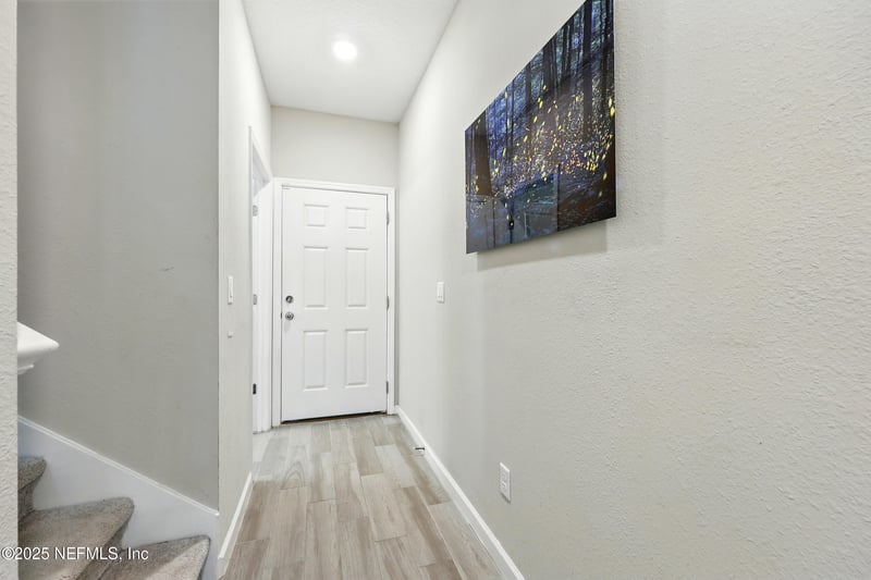 208 Boracay Cir, St Johns, FL 32259