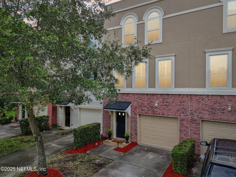 4455 Ellipse Dr, Jacksonville, FL 32246