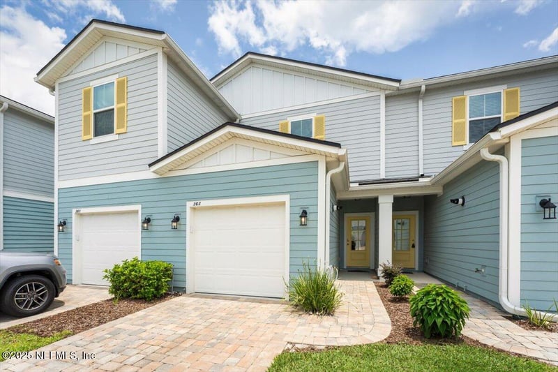 363 Brandon Lakes Dr, St Augustine, FL 32092