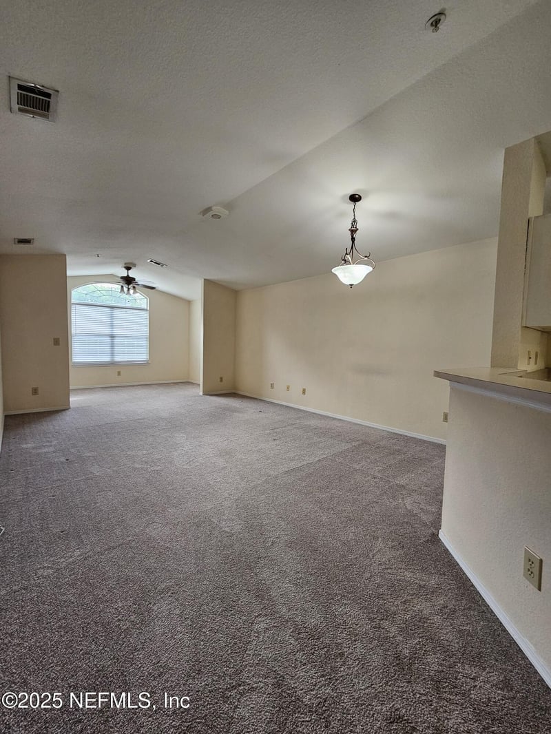 13810 Sutton Park Dr #635, Jacksonville, FL 32224