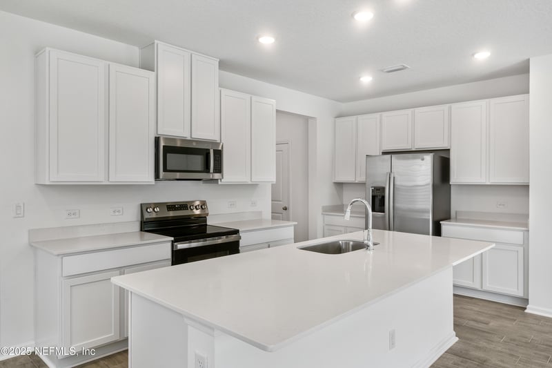 6024 Oracle Ct, Jacksonville, FL 32205