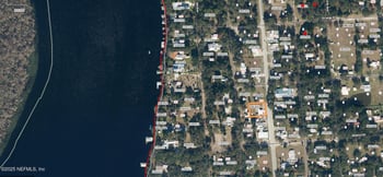 673 3rd Ave, Welaka, FL 32189