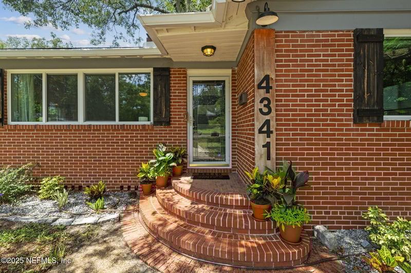 4341 Woodmere St, Jacksonville, FL 32210