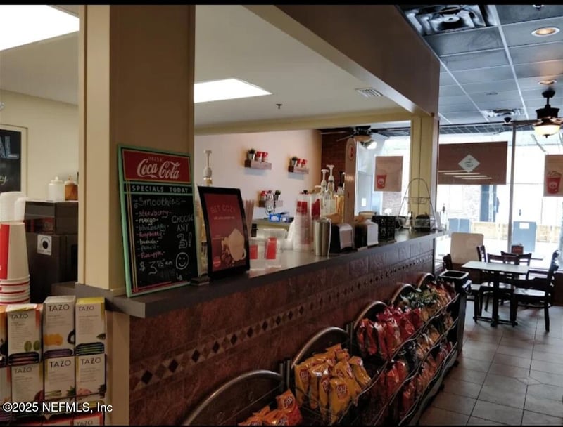 214 Hogan St, Jacksonville, FL 32202