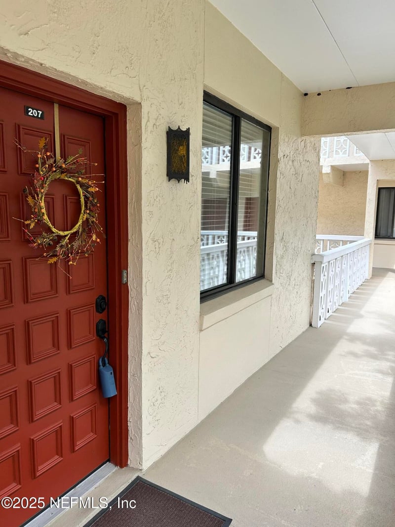 1830 Sevilla Blvd #207, Atlantic Beach, FL 32233