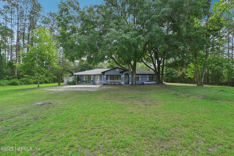 9620 Baylor Ave, Hastings, FL 32145