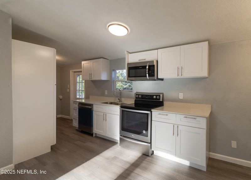 3245 Byo Rd, Jacksonville, FL 32207