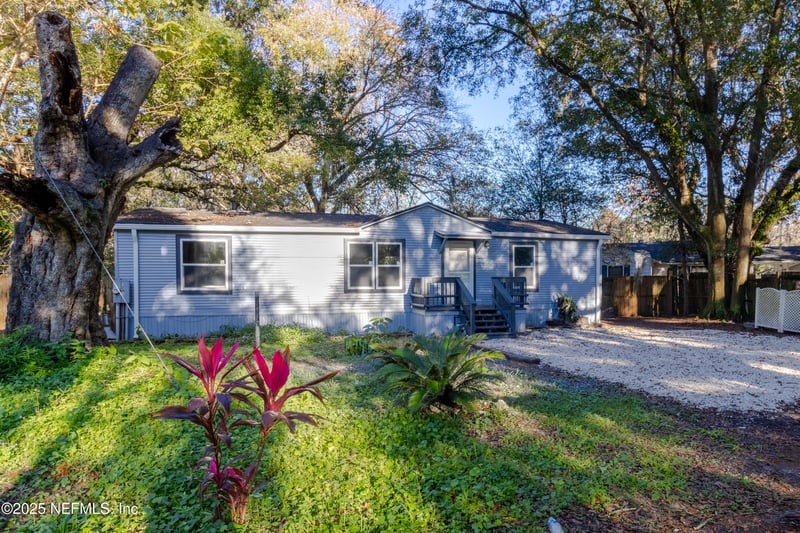 3245 Byo Rd, Jacksonville, FL 32207