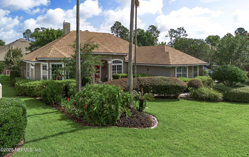 1700 Waters Edge Dr, Fleming Island, FL 32003