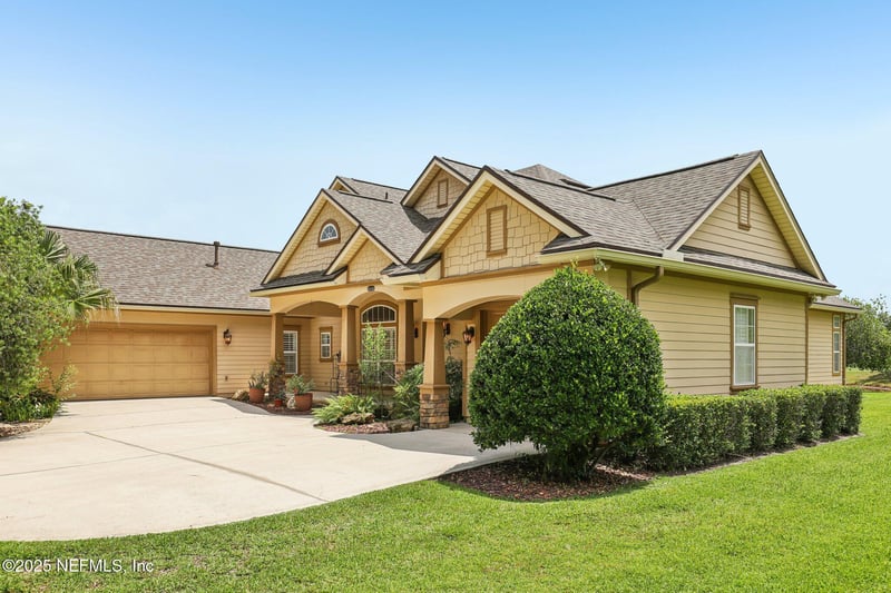 1311 Eagle Crossing Dr, Orange Park, FL 32065