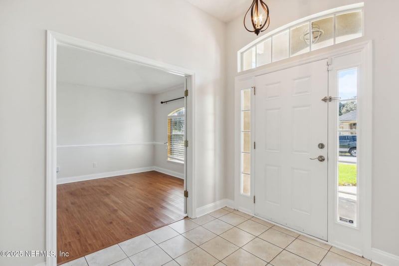 9383 Bruntsfield Dr, Jacksonville, FL 32244