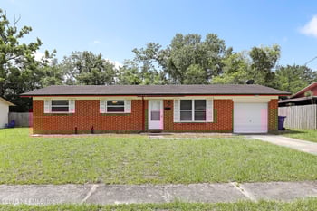 7768 Dalehurst Dr, Jacksonville, FL 32277