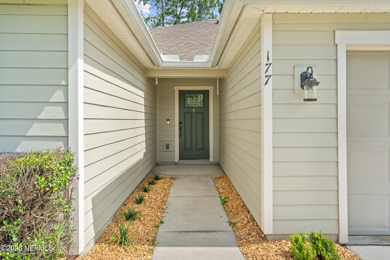 177 Orient Dr, St Johns, FL 32092