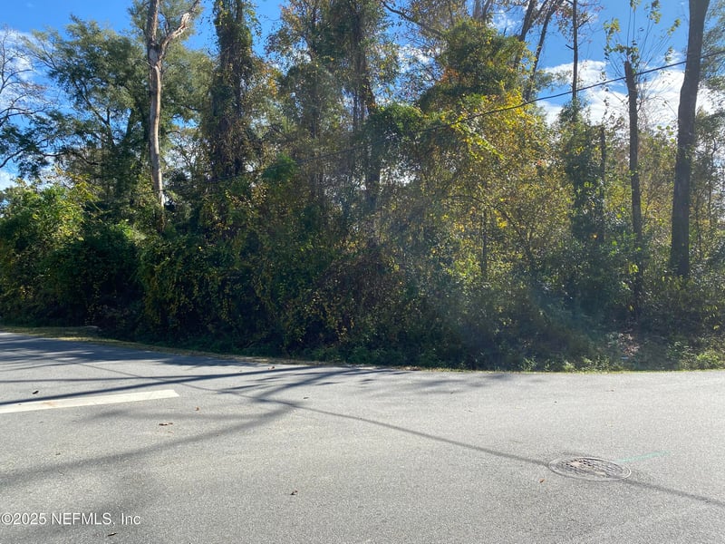 5 Pueblo Trl, Crawfordville, FL 32327