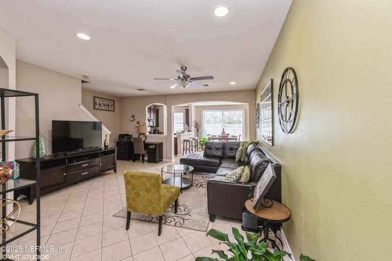 3710 Creswick Cir #B, Orange Park, FL 32065