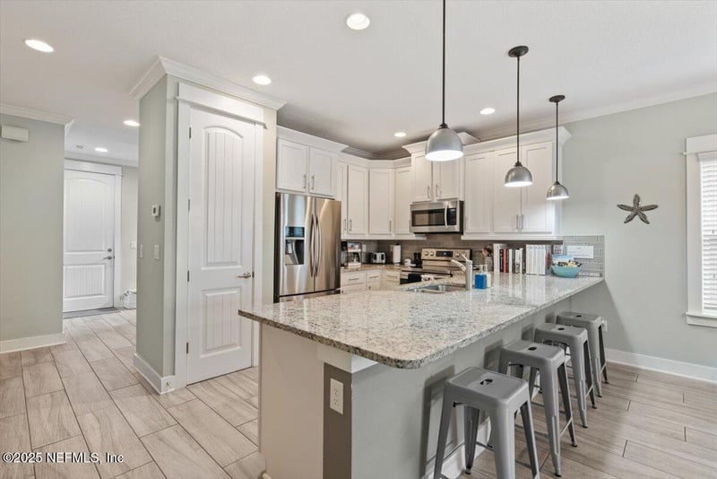 231 10th Ave, Jacksonville Beach, FL 32250