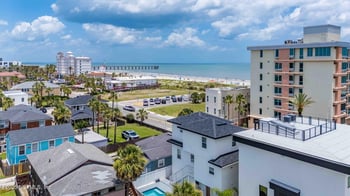 126 1st St, Jacksonville Beach, FL 32250