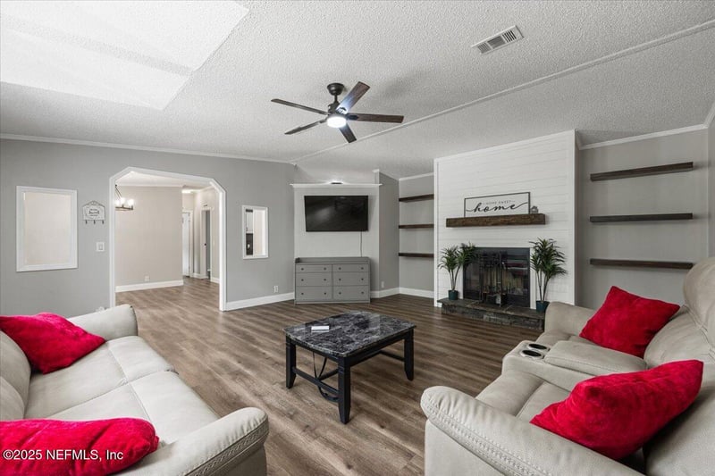 124 Knight Dr, Florahome, FL 32140