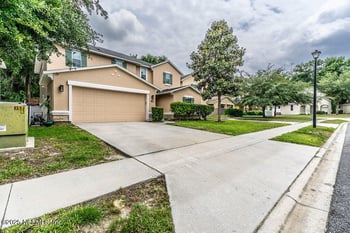 348 Auburn Oaks Rd, Jacksonville, FL 32218