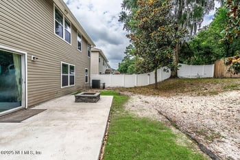 348 Auburn Oaks Rd, Jacksonville, FL 32218