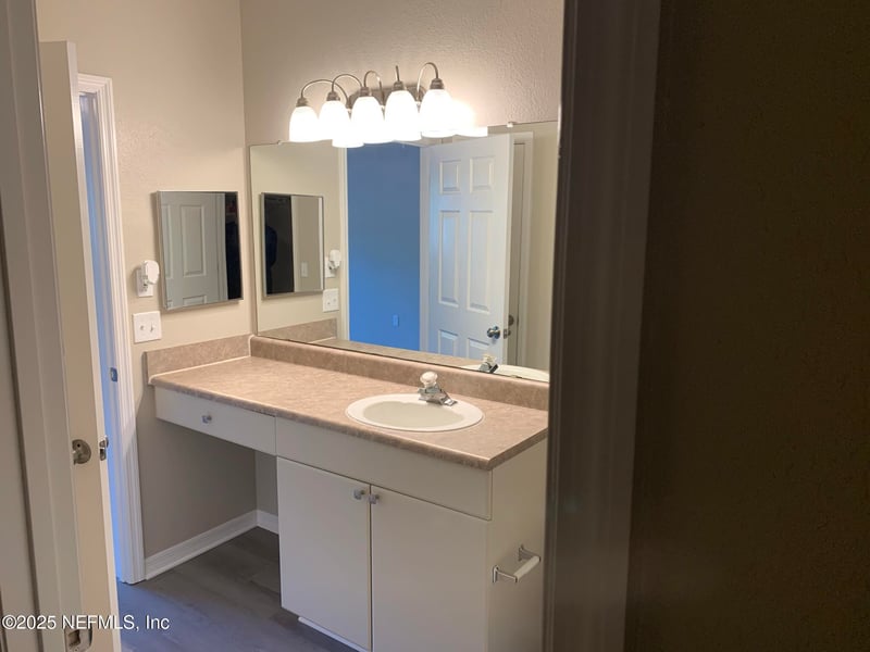 10961 Burnt Mill Rd #917, Jacksonville, FL 32256