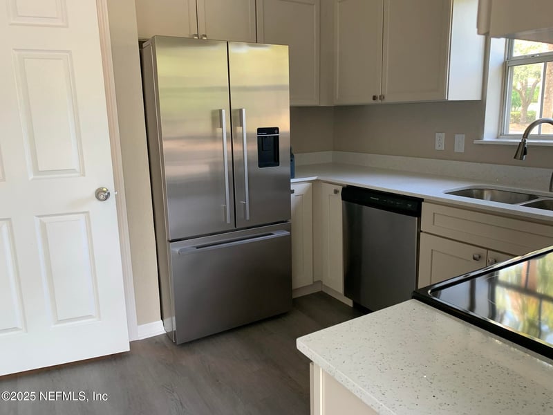 10961 Burnt Mill Rd #917, Jacksonville, FL 32256