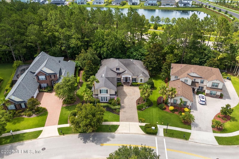 204 Stonewell Dr, St Johns, FL 32259