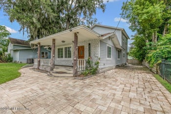 7115 Berry Ave, Jacksonville, FL 32211