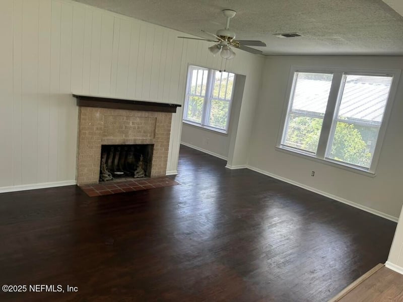 7128 Lucky Dr, Jacksonville, FL 32208