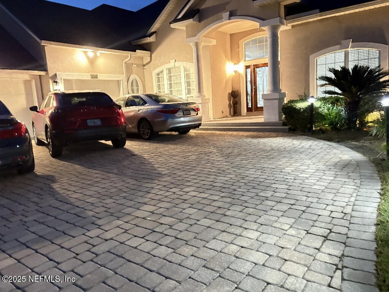 2560 Country Club Blvd, Orange Park, FL 32073