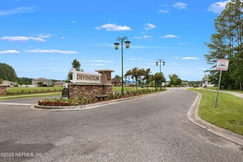 7076 Sandle Dr, Jacksonville, FL 32219