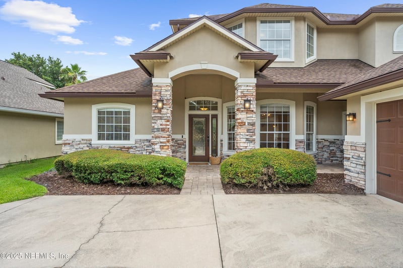 13764 Shady Woods St, Jacksonville, FL 32224