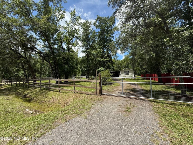10235 Deep Creek Blvd, Hastings, FL 32145