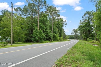 451064 Old Dixie Hw, Callahan, FL 32011