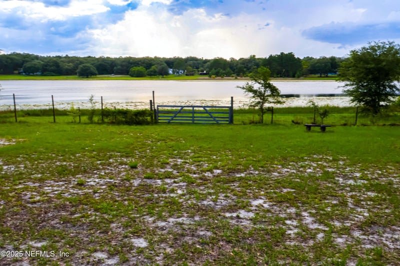 5817 Crater Lake Cir, Keystone Heights, FL 32656