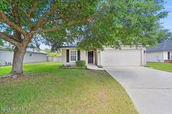 8729 Tristan Dr, Jacksonville, FL 32210