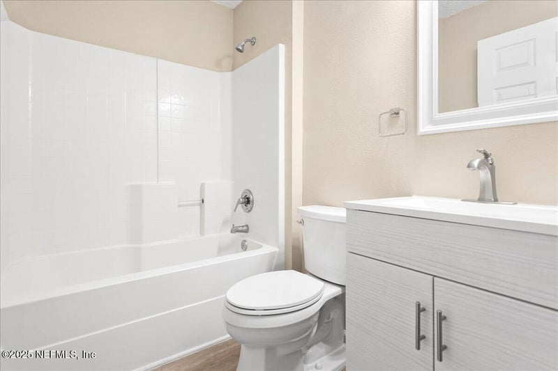 8729 Tristan Dr, Jacksonville, FL 32210