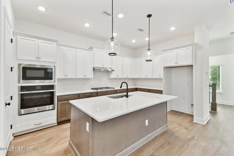 11026 Electron Way, Jacksonville, FL 32256