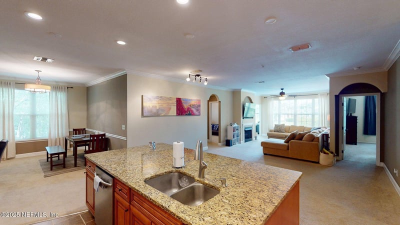 13810 Sutton Park Dr #528, Jacksonville, FL 32224