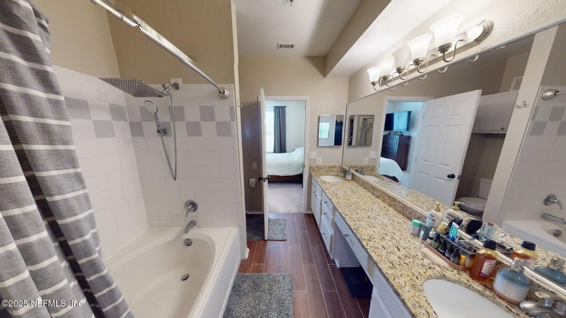 13810 Sutton Park Dr #528, Jacksonville, FL 32224