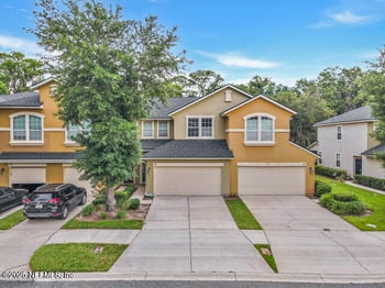 12283 Black Walnut Ct, Jacksonville, FL 32226