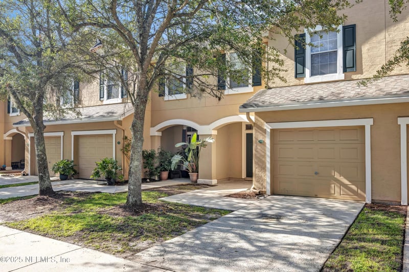 5260 Collins Rd #907, Jacksonville, FL 32244