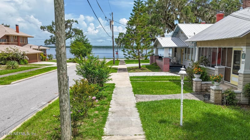 117 Dodge St, Palatka, FL 32177