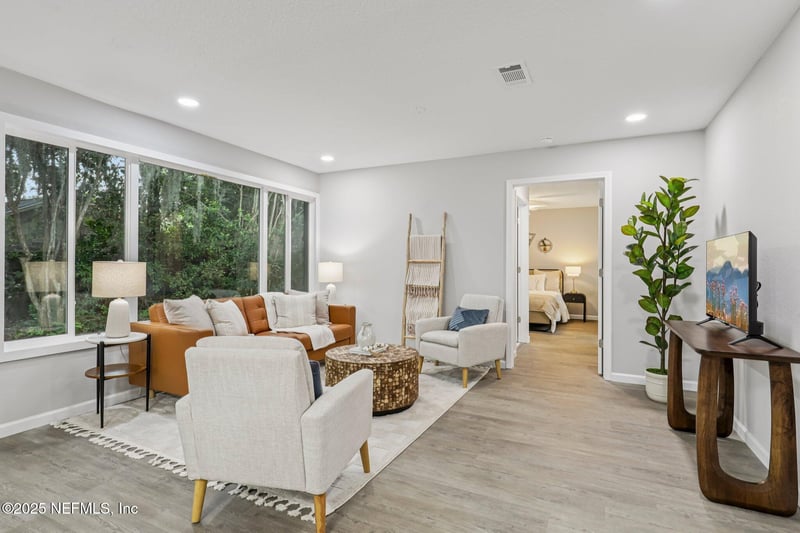 8151 Ladoga Ave, Jacksonville, FL 32217