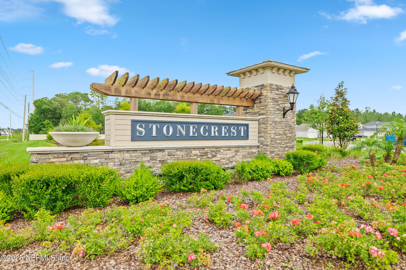 148 Stonecrest Dr, St Johns, FL 32259