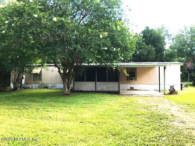 208 Tarpon Blvd, Palatka, FL 32177