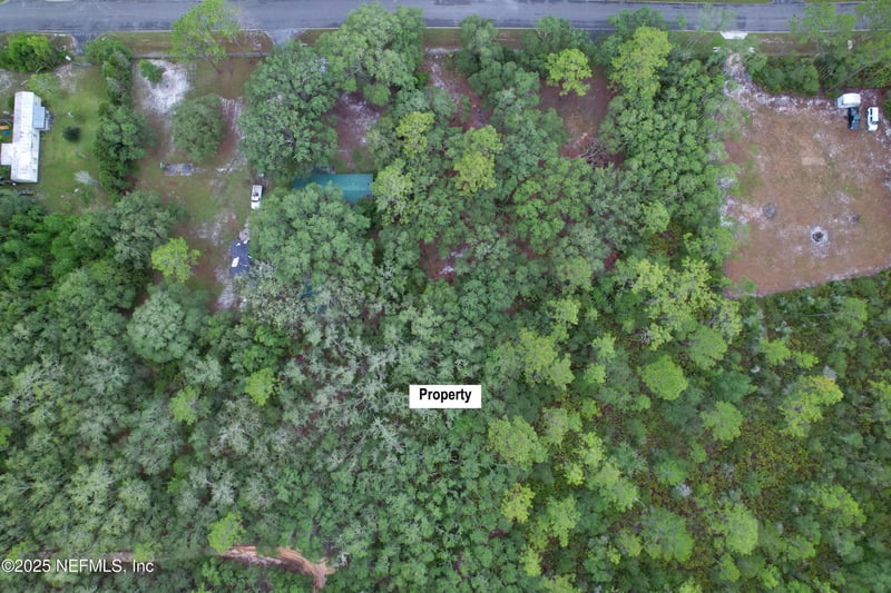 143 Dawson Ave, Interlachen, FL 32148