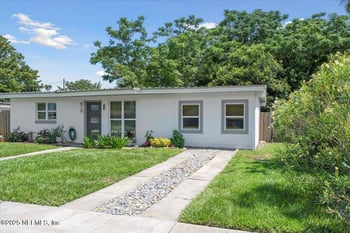 618 9th Ave, Jacksonville Beach, FL 32250